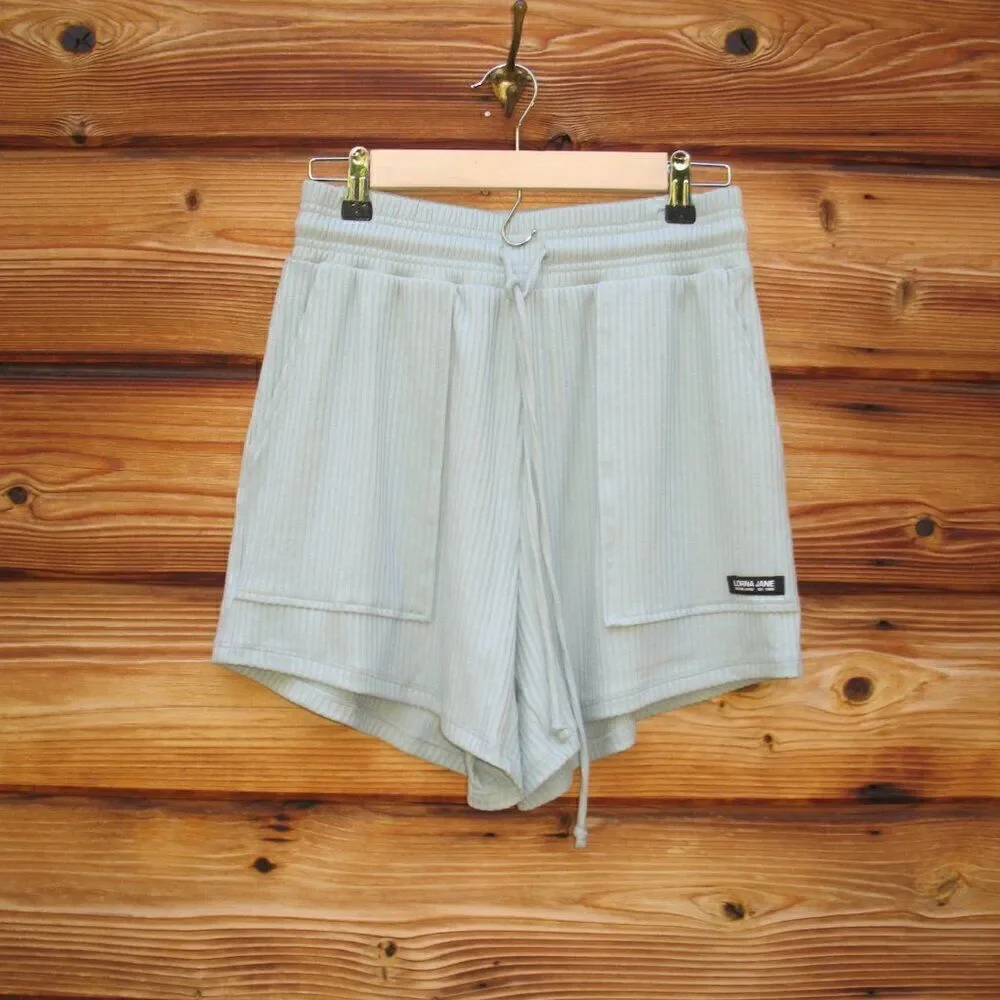 NWT Lorna Jane High Rise Relaxed Shorts